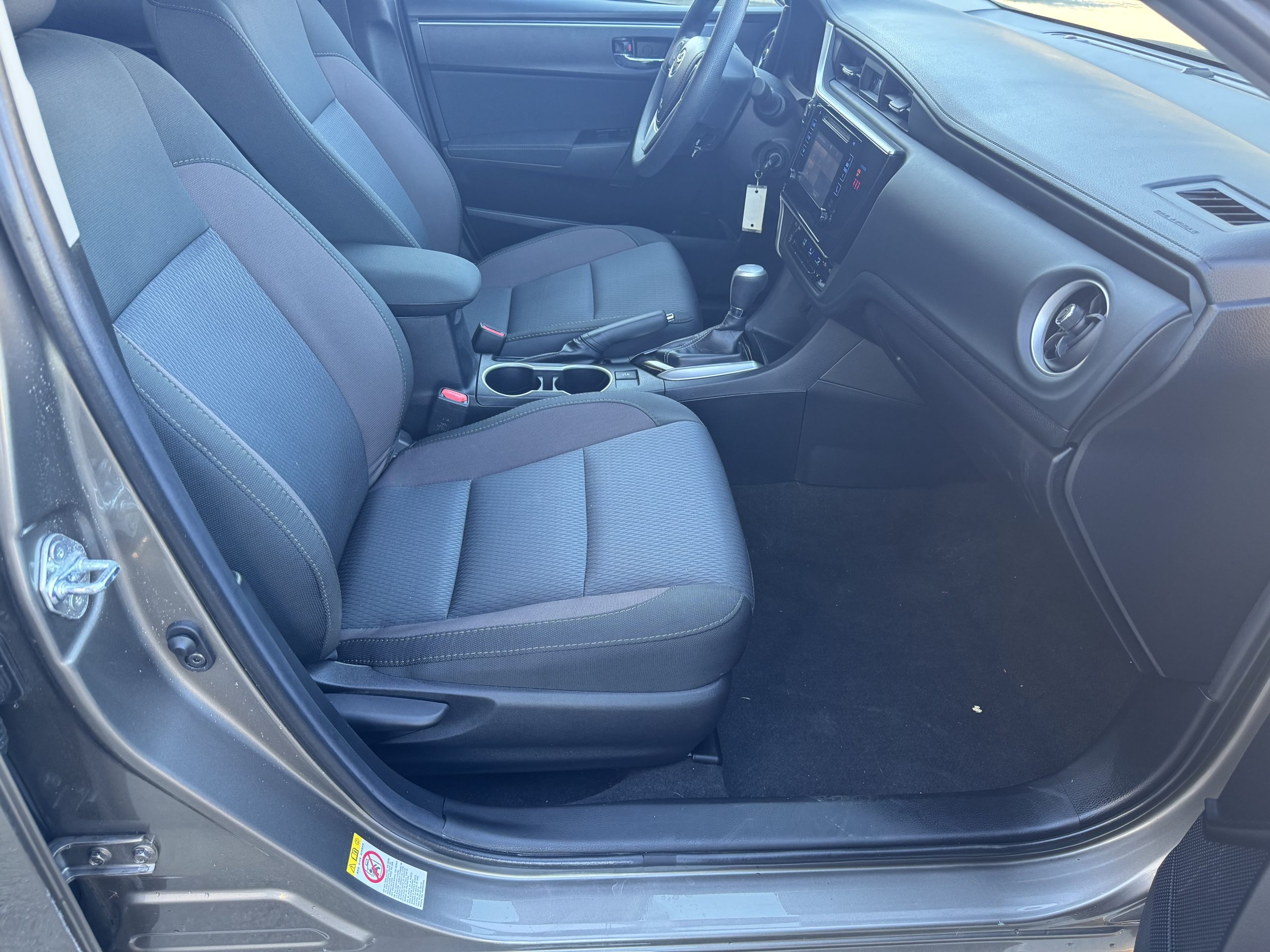 2018 Toyota Corolla - Image 10